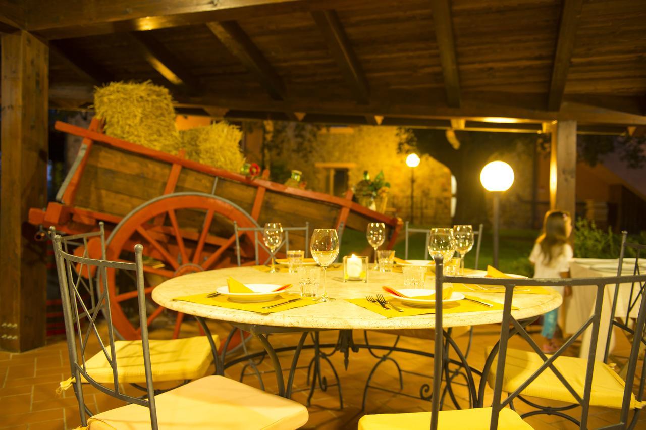 Agriturismo Poggio Corbello 라페스타 외부 사진